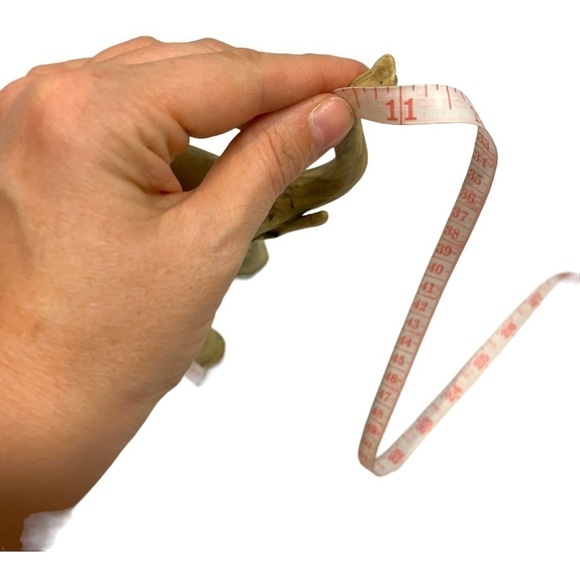 Vintage Philippines Elephant Figurines made of Crushed Oyster Shells🤍 - Picture 8 of 9